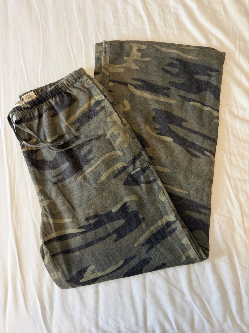 Wide Leg Women's Camouflage Drawstring Pants - Olive Camo